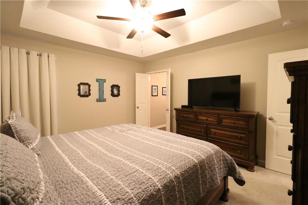 10009 Karyn Court — photo 12