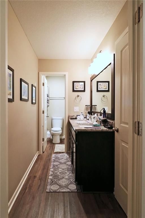 10009 Karyn Court — photo 15