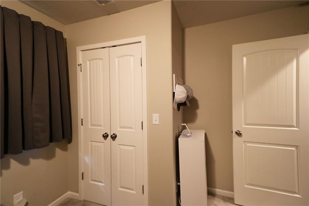10009 Karyn Court — photo 28