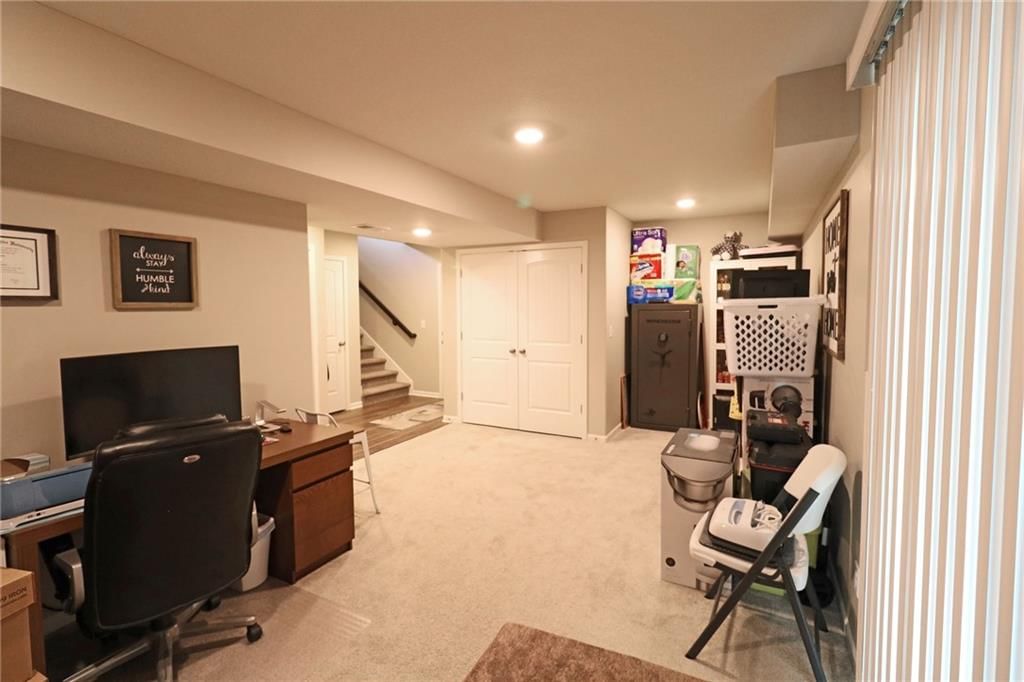 10009 Karyn Court — photo 31