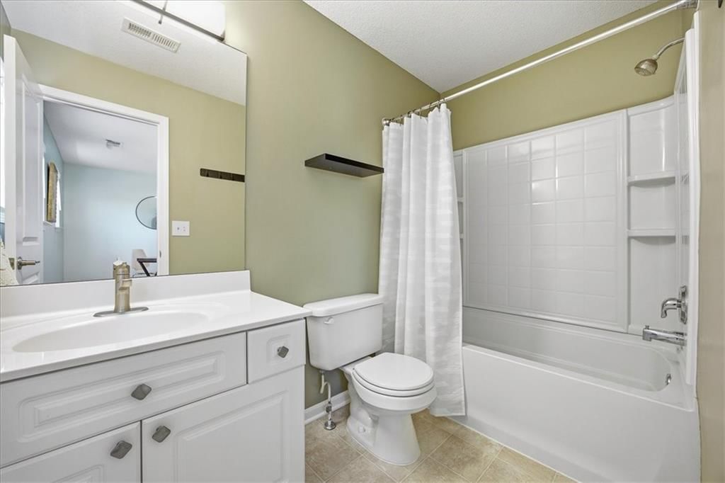 16168 GRANADA Street — photo 21