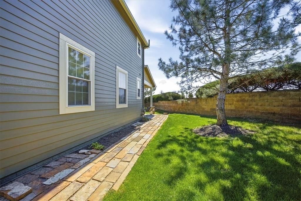 16168 GRANADA Street — photo 27