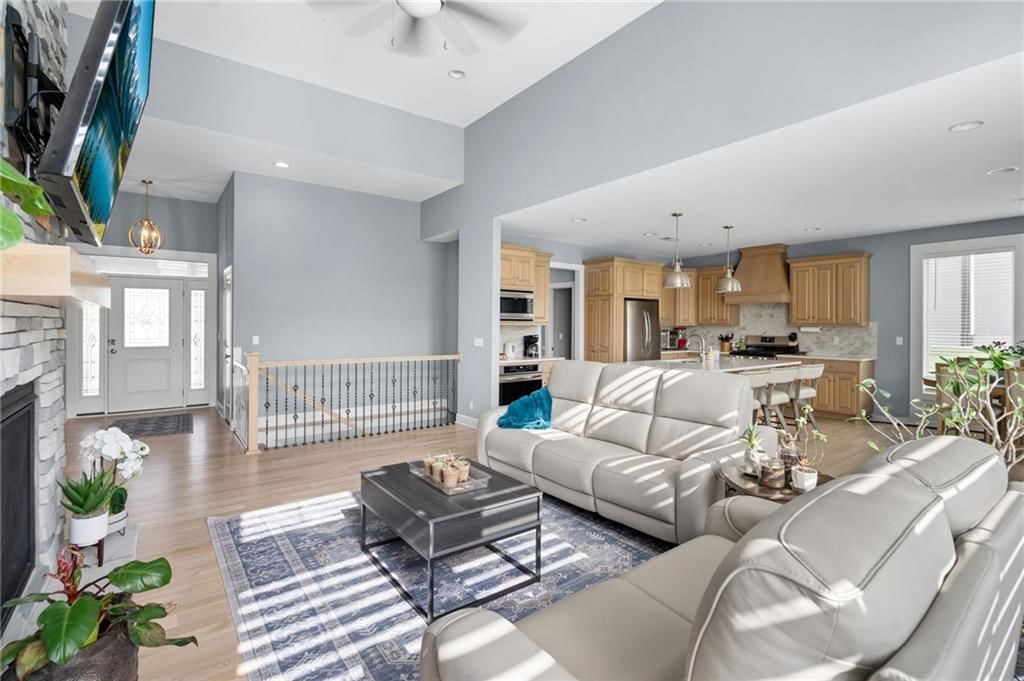 7703 Green Street — photo 4