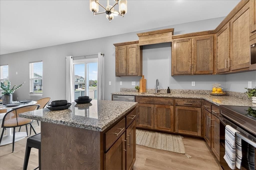 1201 SW Burns Court — photo 10