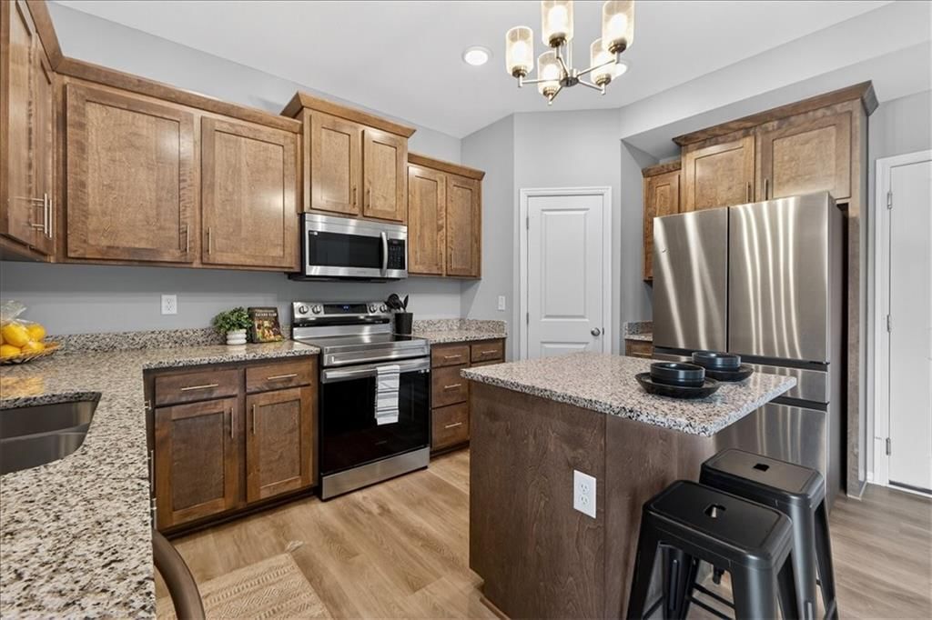 1201 SW Burns Court — photo 12