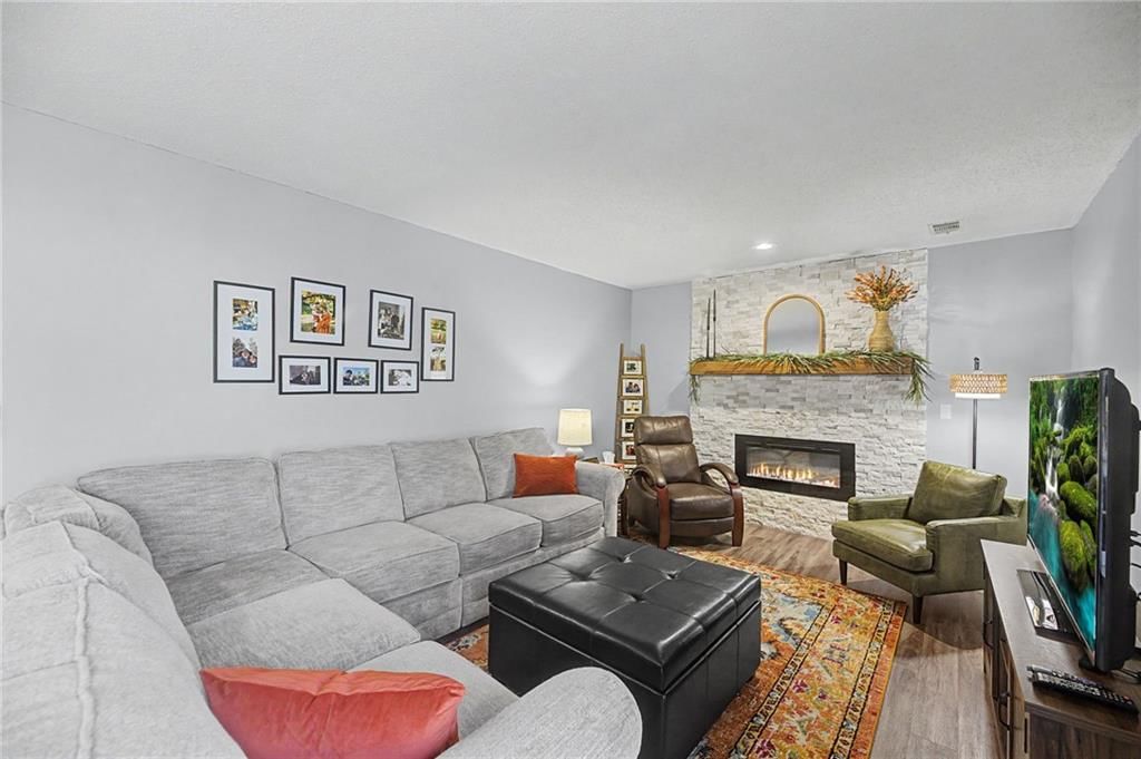15016 W 124th Street — photo 29