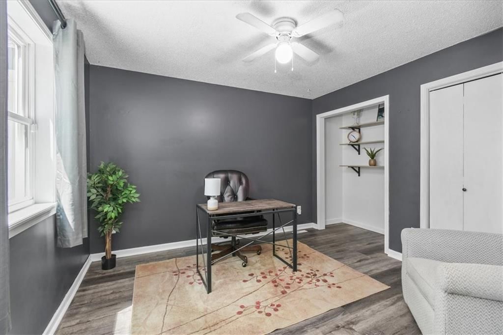 1817 NE Gatewood Drive — photo 14