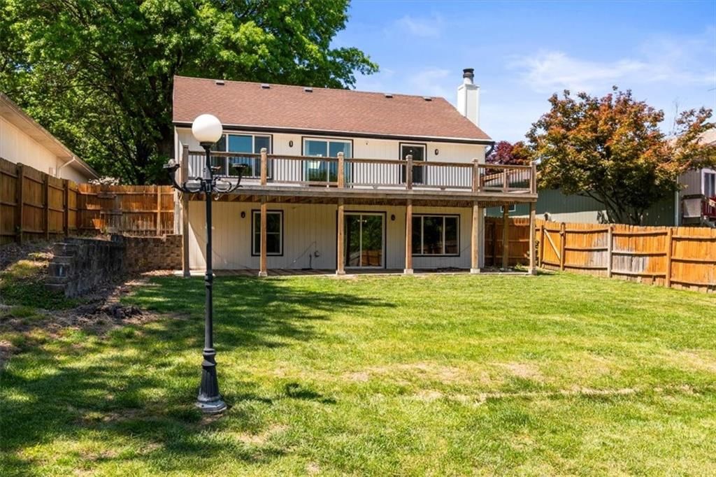 1817 NE Gatewood Drive — photo 26