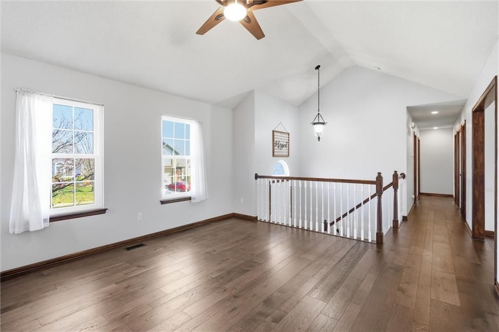2531 NE Horseshoe Drive — photo 7