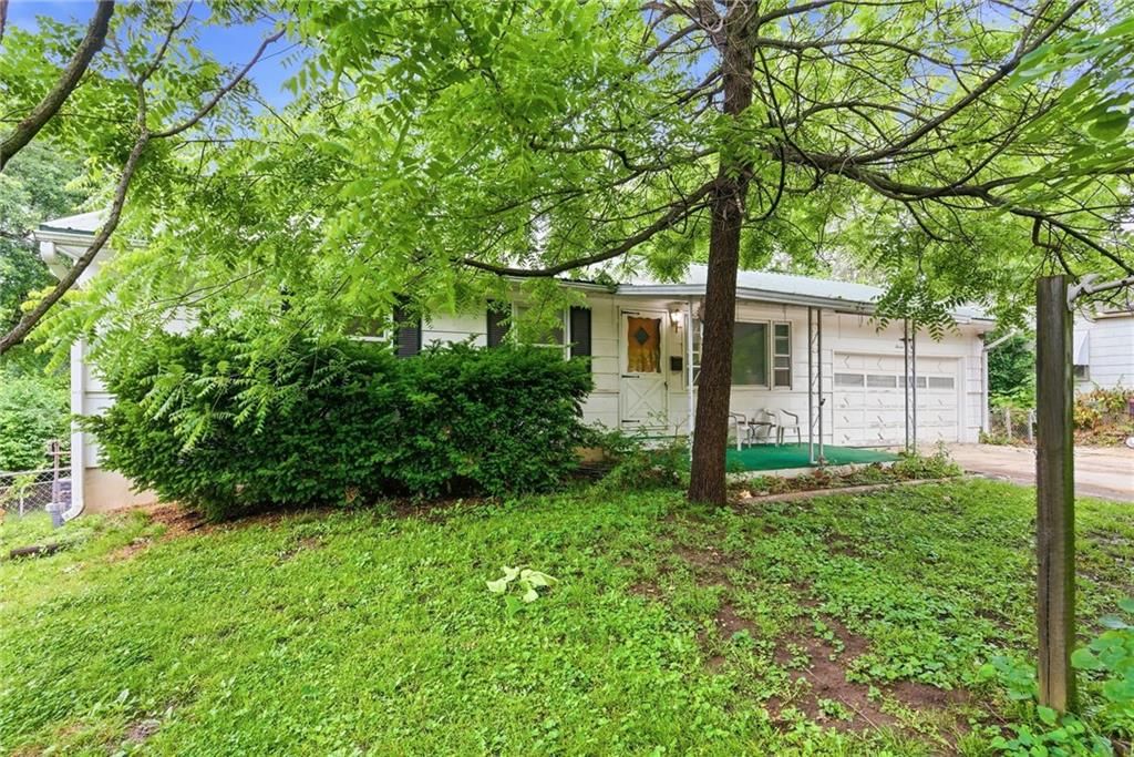 1102 N Farview Drive — photo 4