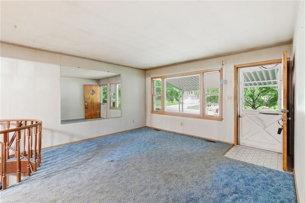 1102 N Farview Drive — photo 6