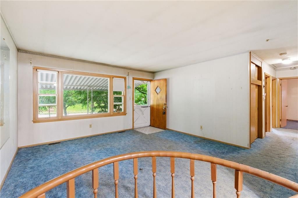 1102 N Farview Drive — photo 9