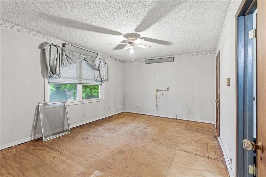 1102 N Farview Drive — photo 18
