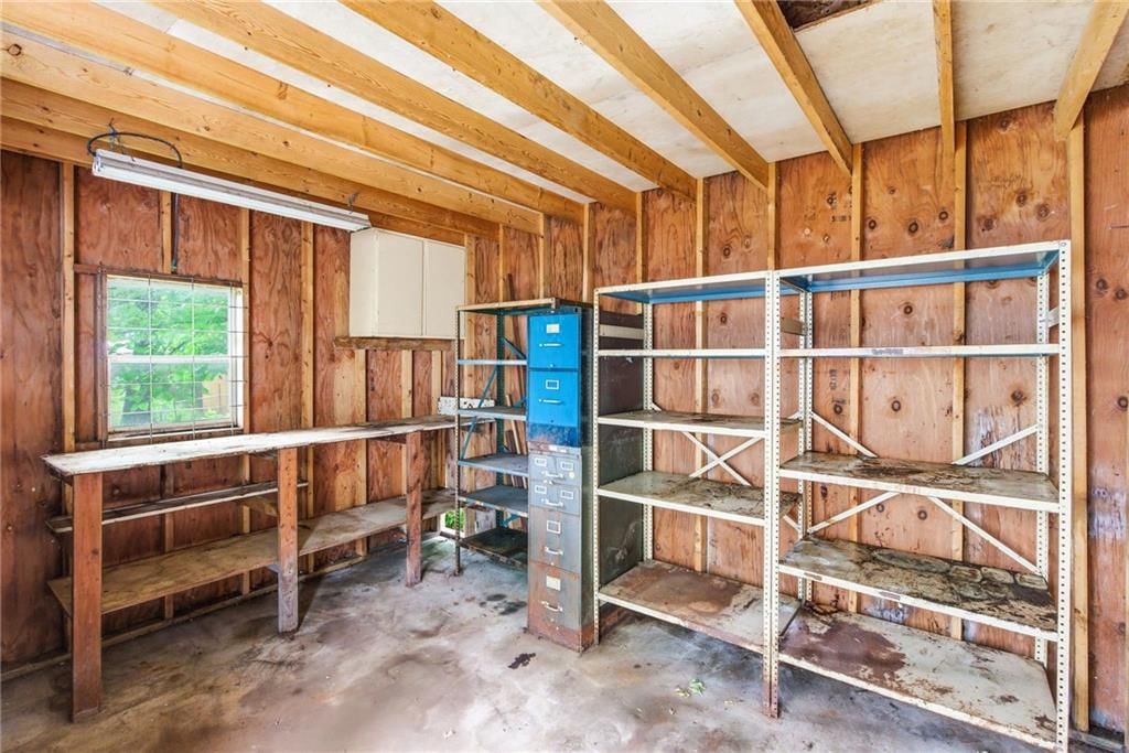 1102 N Farview Drive — photo 33