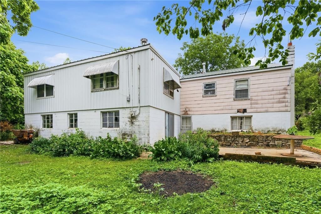 1102 N Farview Drive — photo 35