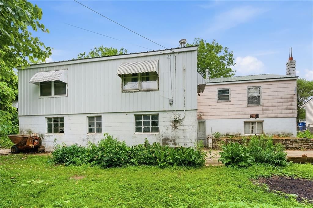 1102 N Farview Drive — photo 36