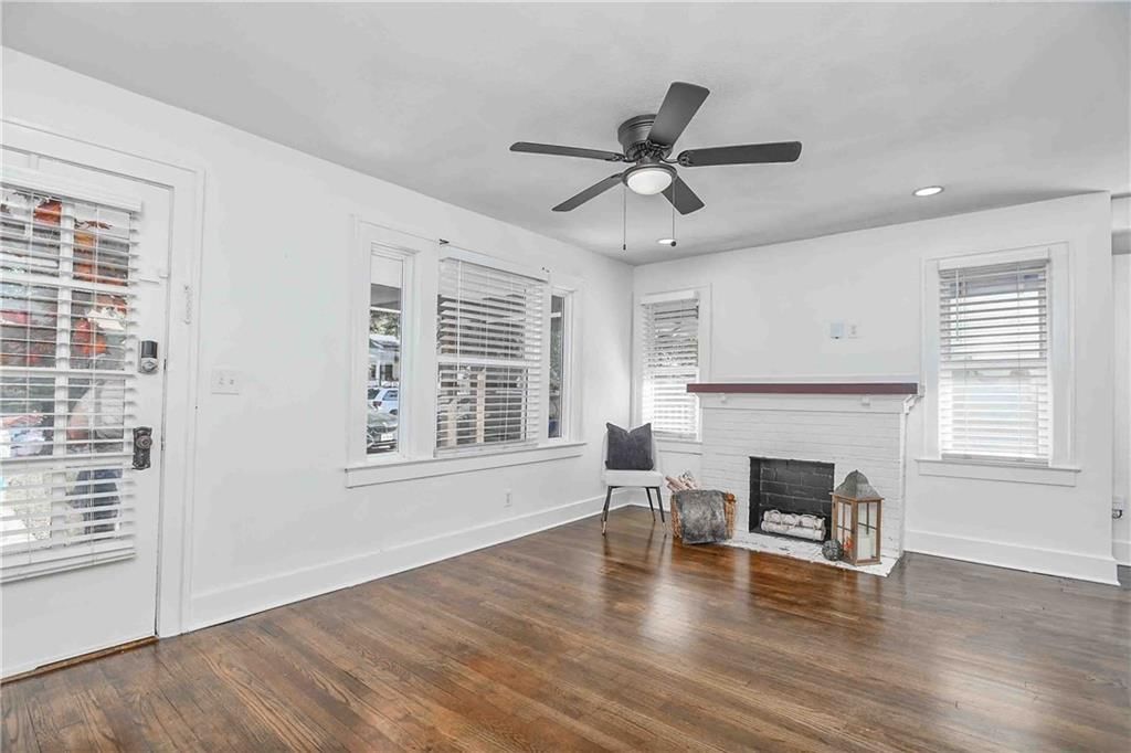 5528 Woodland Avenue — photo 2