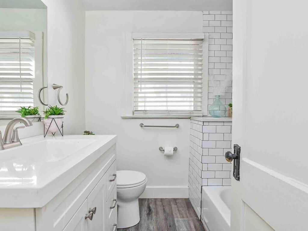 5528 Woodland Avenue — photo 11