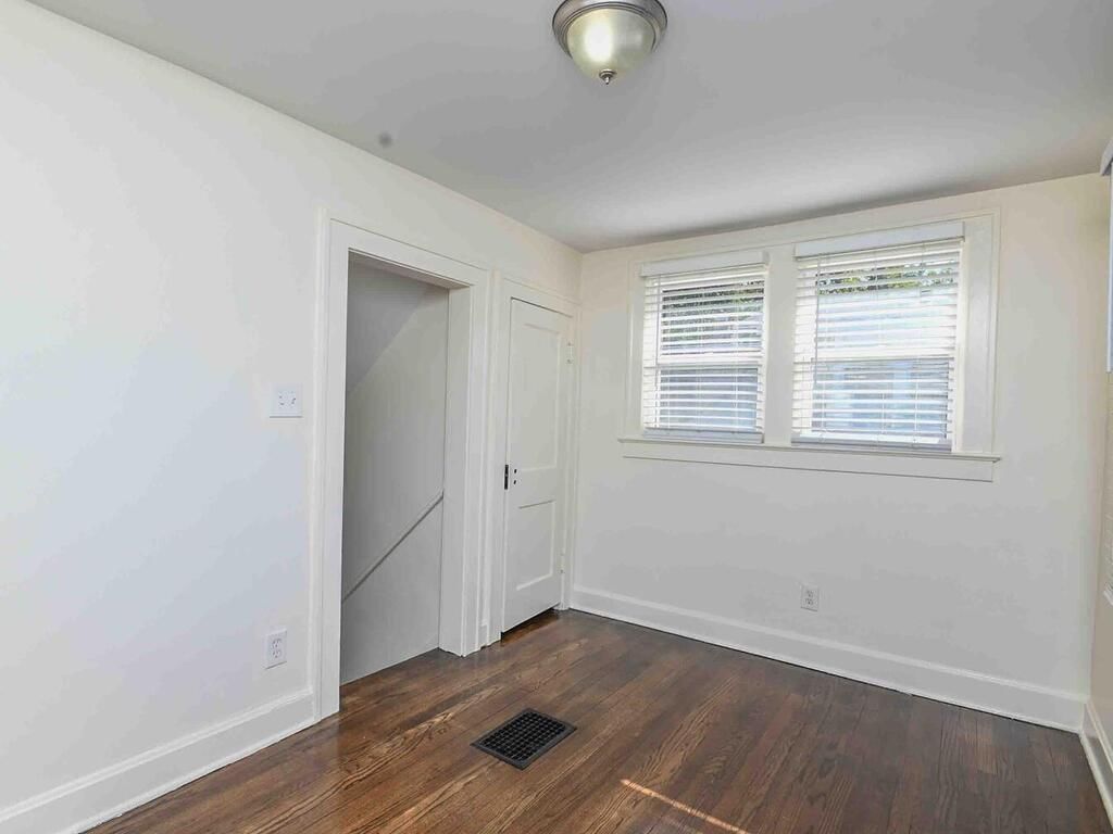5528 Woodland Avenue — photo 14