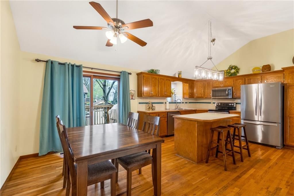 1600 NE Whitestone Drive — photo 11