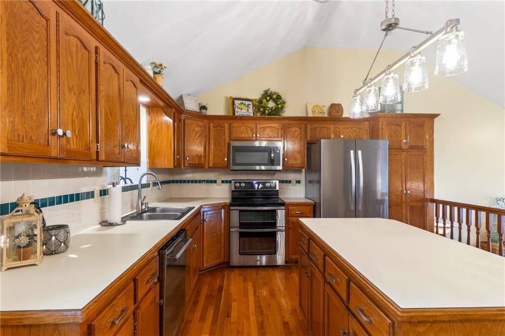 1600 NE Whitestone Drive — photo 14