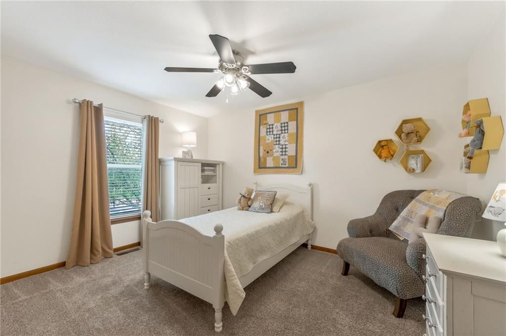 1600 NE Whitestone Drive — photo 22