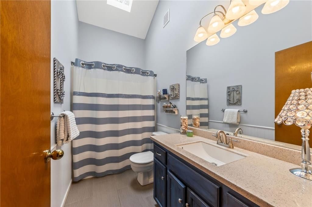 1600 NE Whitestone Drive — photo 24