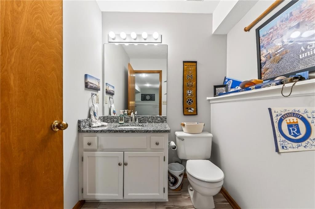 1600 NE Whitestone Drive — photo 28