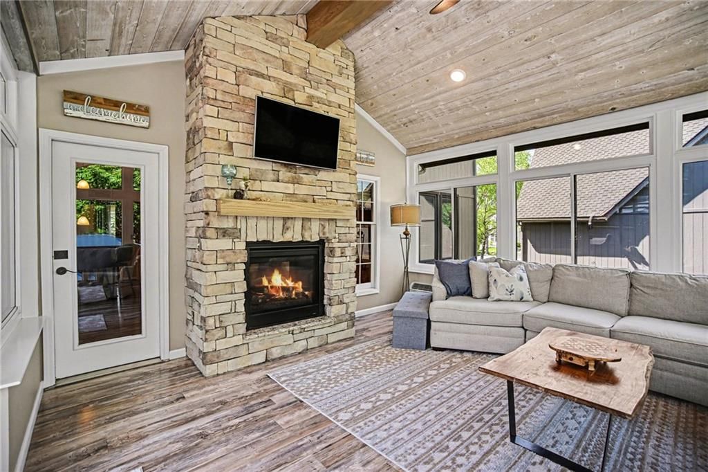 5420 W 132nd Terrace — photo 40