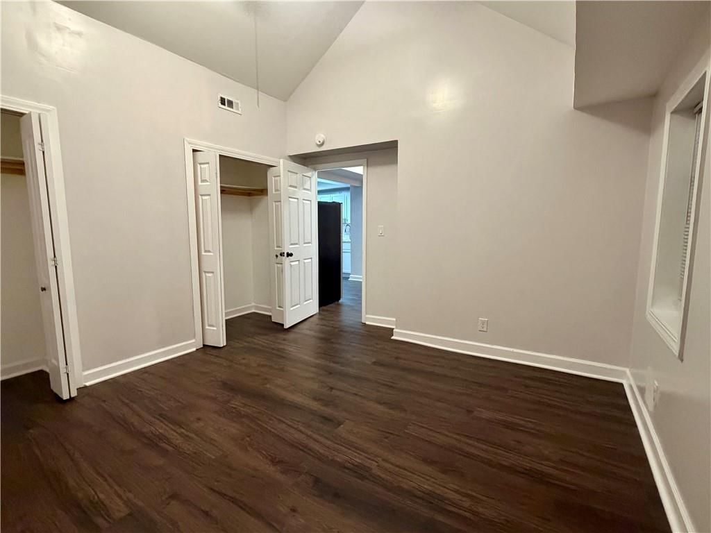 324 W South Avenue — photo 19