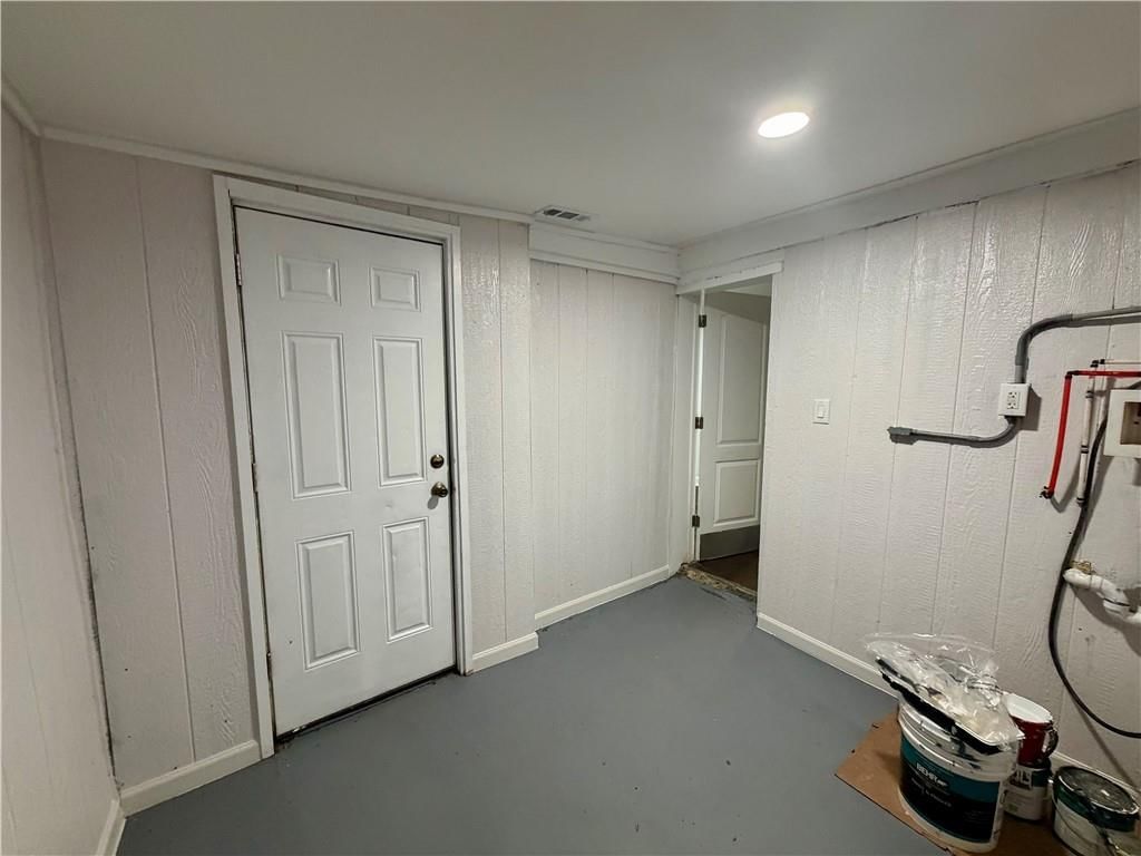 324 W South Avenue — photo 24