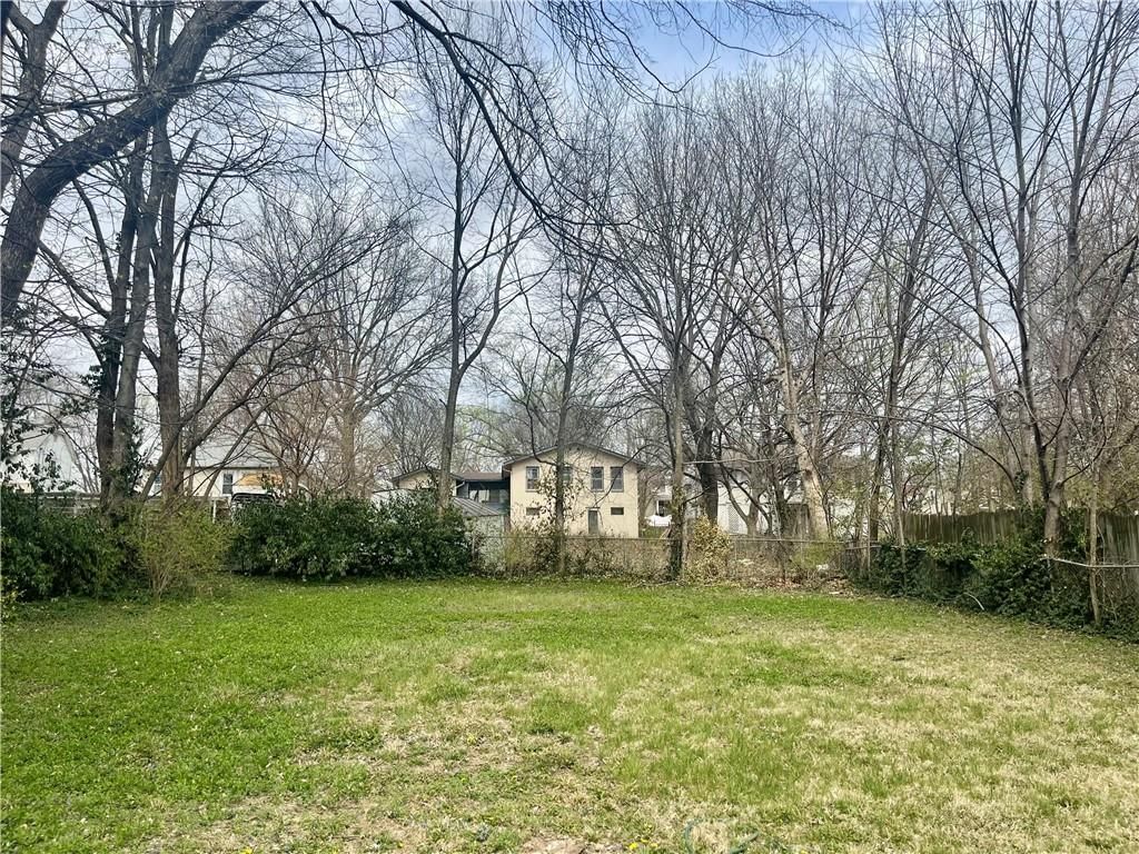 324 W South Avenue — photo 28