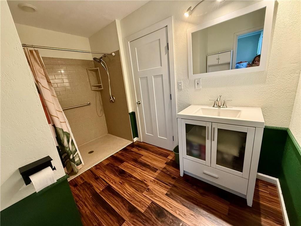 109 W Black Diamond Street — photo 6