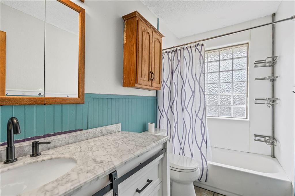 8141 NE 52nd Street — photo 13