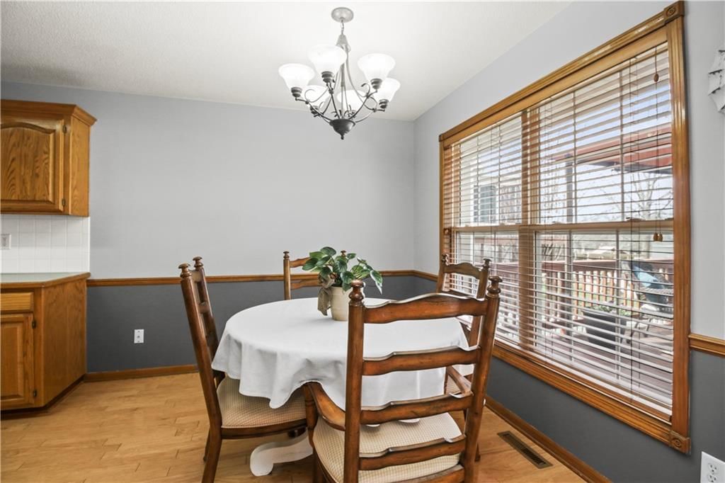 2337 Overbrook Drive — photo 8