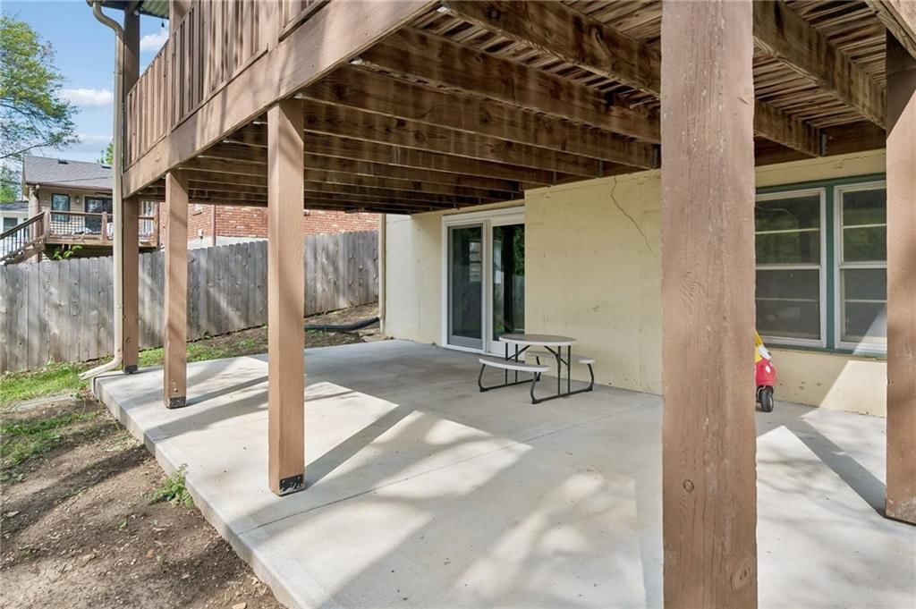 904 Ridgeway Drive — photo 34