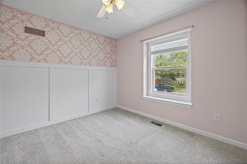 8442 Darnell Street — photo 14