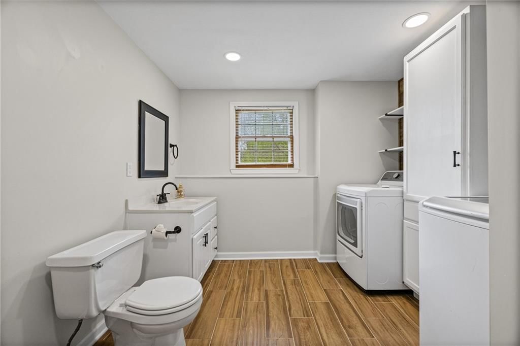 8442 Darnell Street — photo 23
