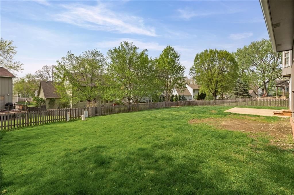 8442 Darnell Street — photo 27