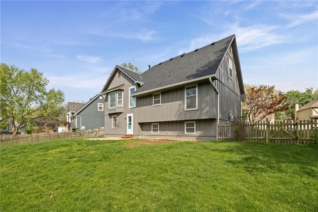 8442 Darnell Street — photo 28