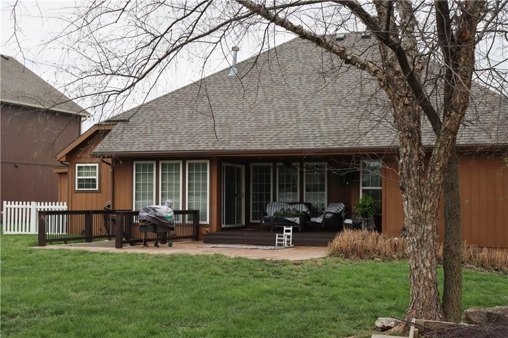 915 Englewood Drive — photo 8