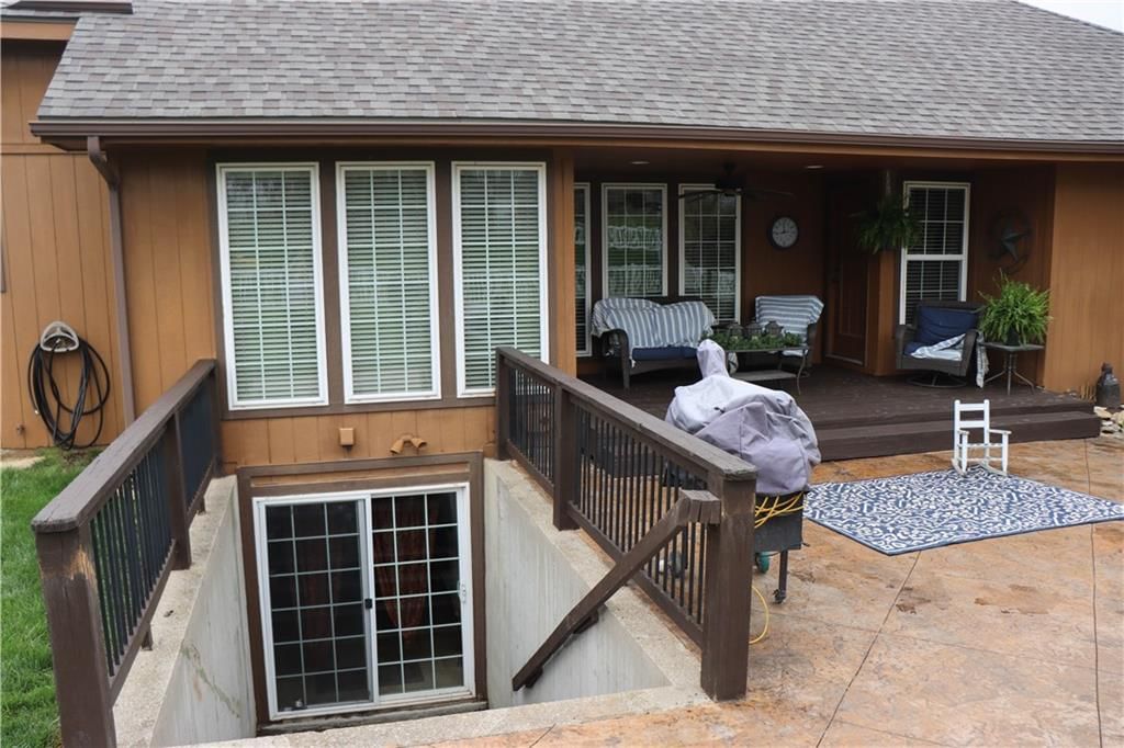 915 Englewood Drive — photo 12