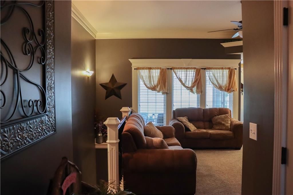 915 Englewood Drive — photo 13