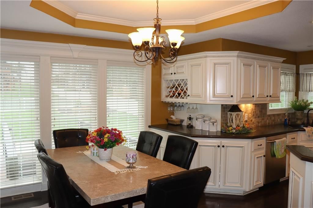 915 Englewood Drive — photo 18
