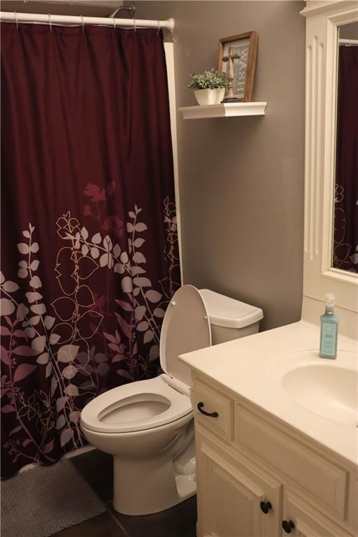 915 Englewood Drive — photo 40