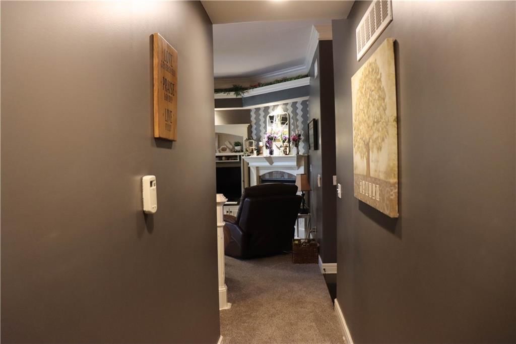 915 Englewood Drive — photo 50