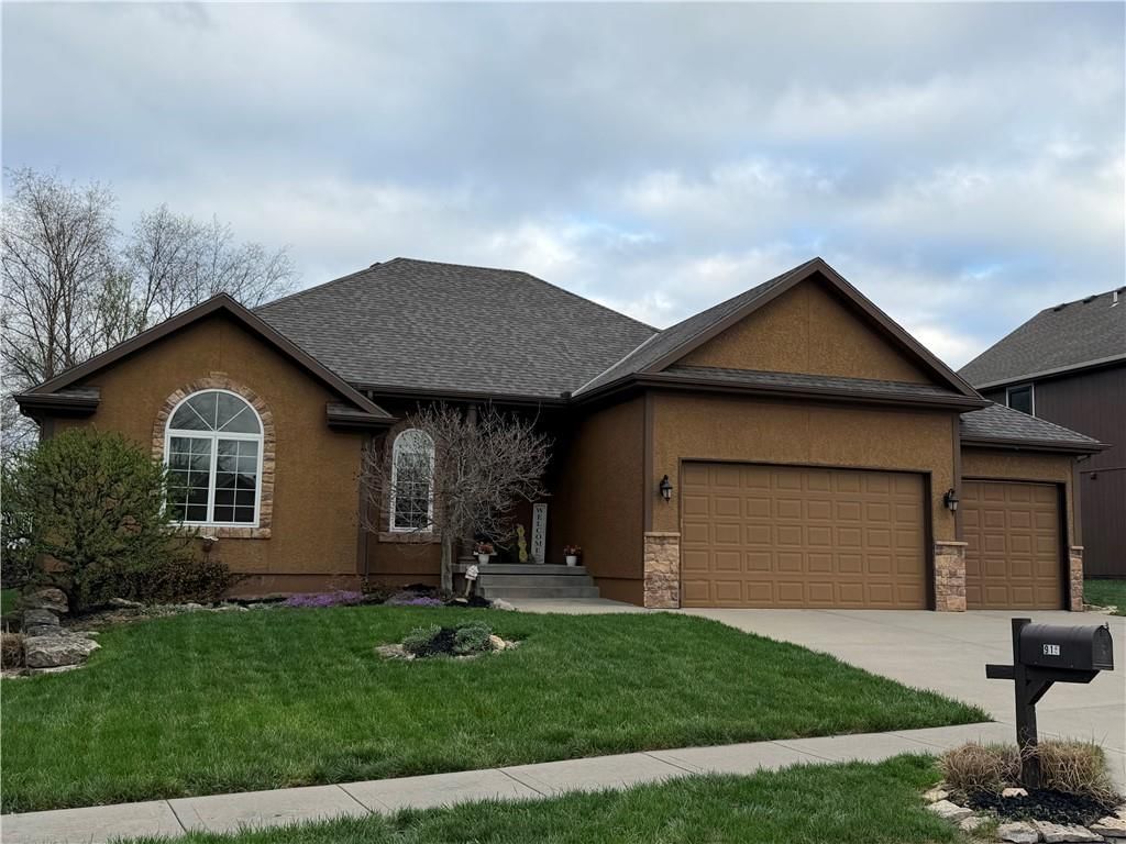 915 Englewood Drive — photo 85