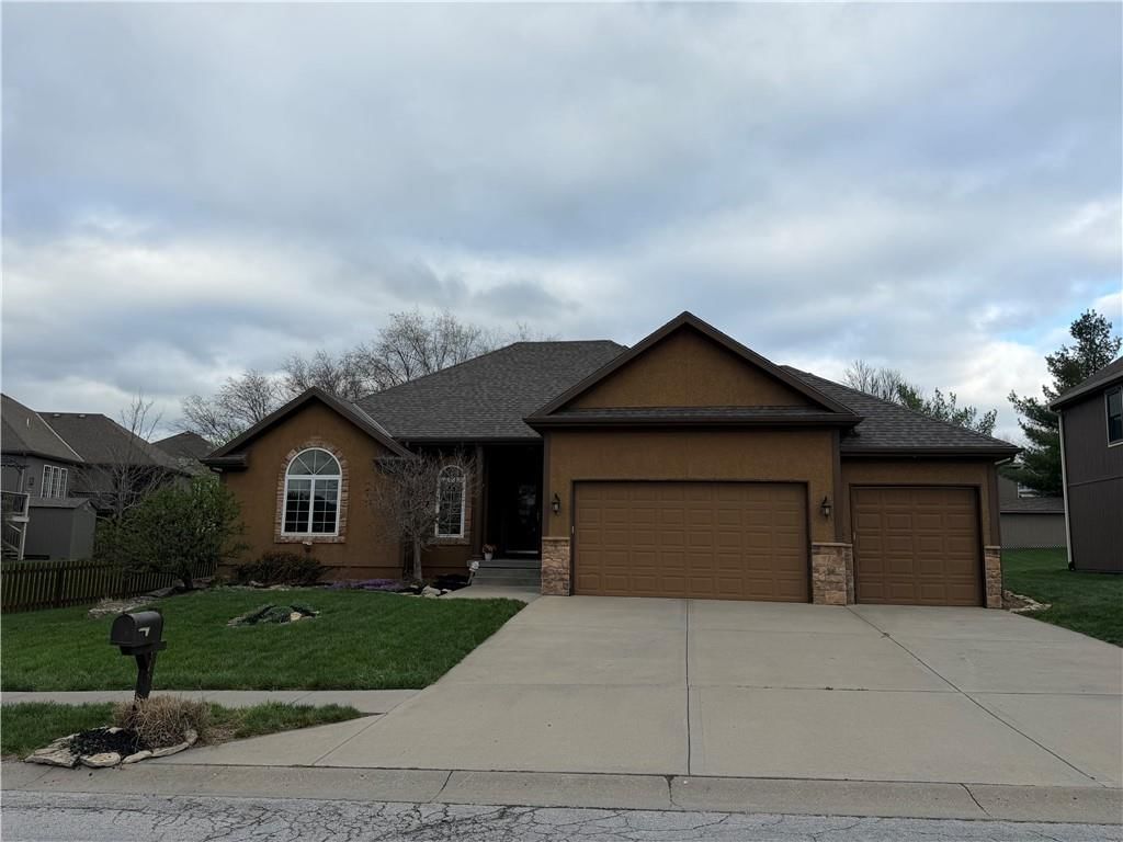 915 Englewood Drive — photo 87