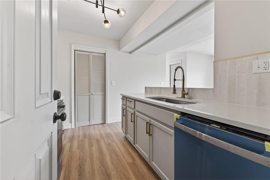 1301 Ada Street — photo 10