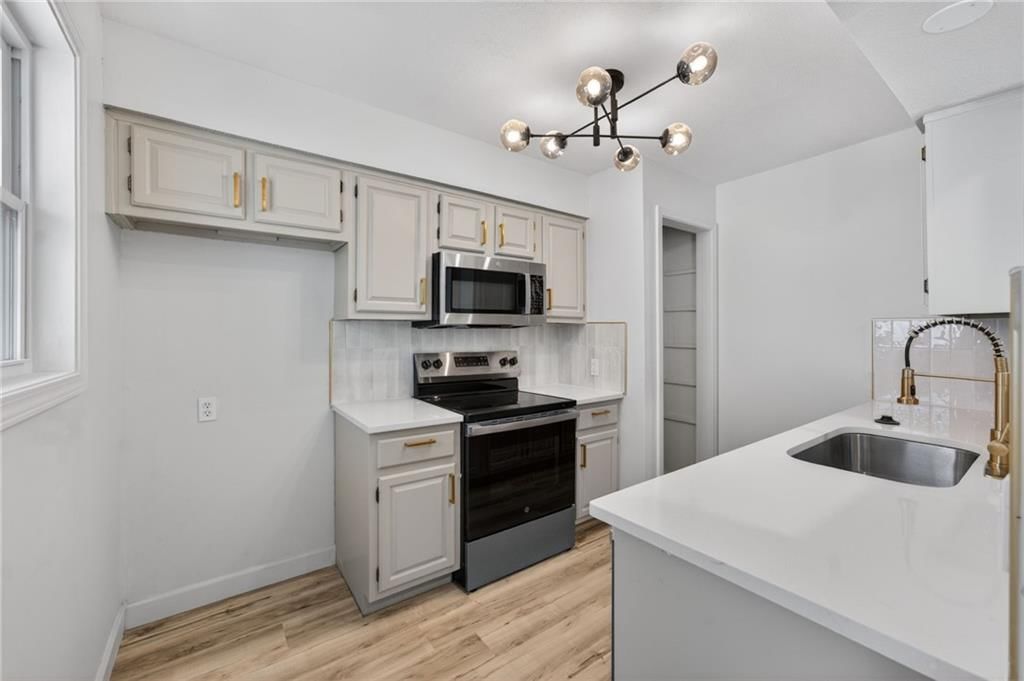 1301 Ada Street — photo 24